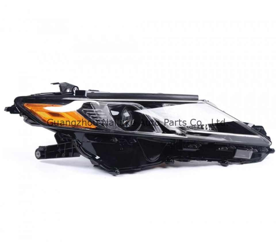 HEAD LAMP TOYOTA CAMRY  2018 2019 2020 81110-06C40 8111006C40